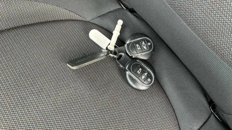 MINI Hatchback 1.5 Cooper 3dr Petrol Hatchback